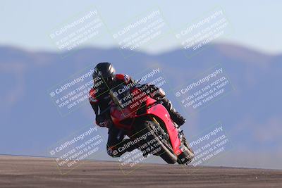 media/Nov-06-2023-Moto Forza (Mon) [[ce023d0744]]/3-Intermediate Group/Session 5 (Turn 9)/